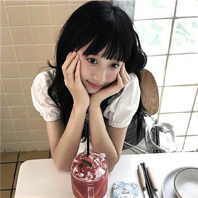 四个好日子 封面